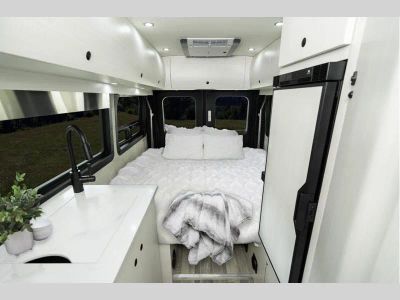 2027 Pleasure-Way Lexor - Photo 10