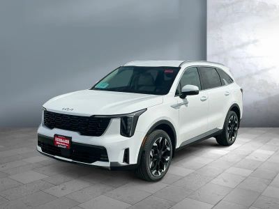 2026 Kia Sorento — front three-quarter view