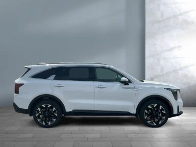 2026 Kia Sorento — photo 7 view