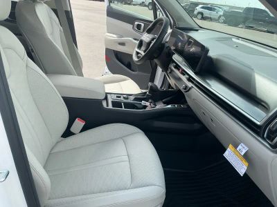 2026 Kia Sorento — photo 20 view