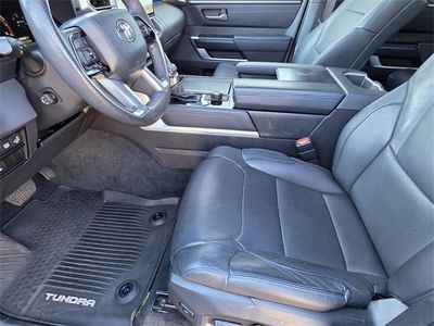 2024 Toyota Tundra - Photo 6