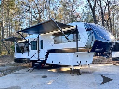 2026 Brinkley Model Z - Photo 3