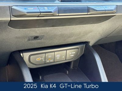 2025 Kia K4 - Photo 34