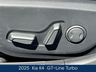 2025 Kia K4 - Photo 20