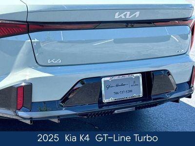2025 Kia K4 - Photo 9