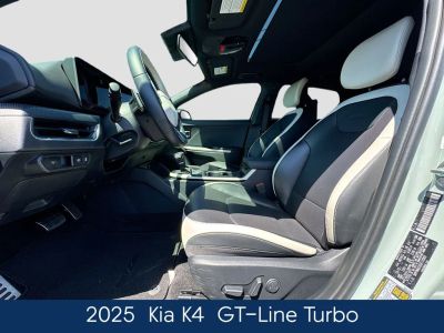 2025 Kia K4 - Photo 24