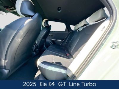 2025 Kia K4 - Photo 36