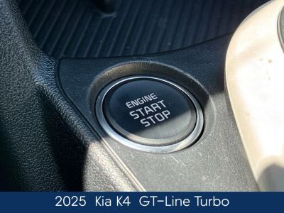 2025 Kia K4 - Photo 23