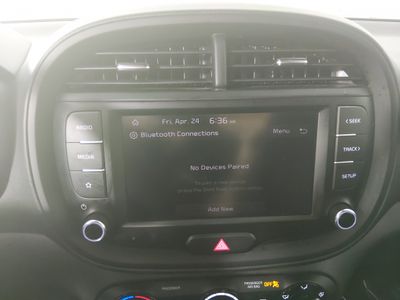 2024 Kia Soul — photo 18 view
