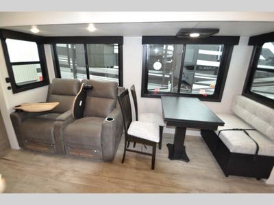 2026 Jayco Eagle HT - Photo 9