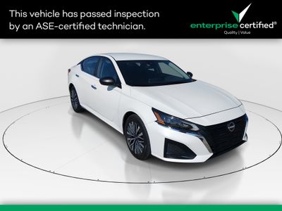 2025 Nissan Altima - Photo 1