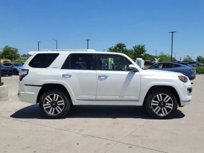2018 Toyota 4Runner — side profile view