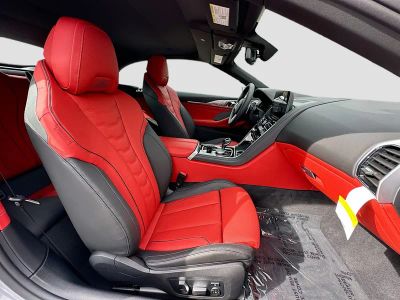 2026 BMW 8 Series — photo 21 view
