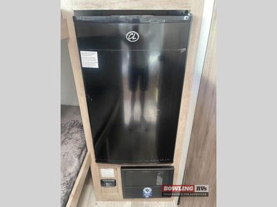 2025 Conquest Super Lite 134BH — photo 13 view