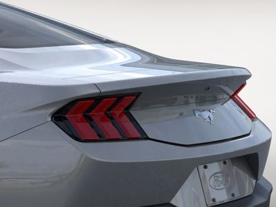 2026 Ford Mustang - Photo 19