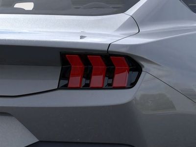 2026 Ford Mustang - Photo 16