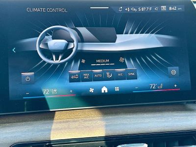 2026 BMW X1 — photo 13 view