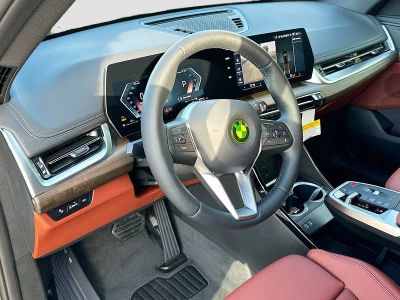 2026 BMW X1 — photo 7 view
