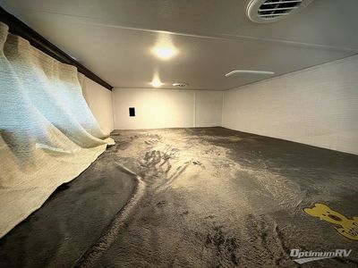 2025 Palomino Columbus - Photo 17