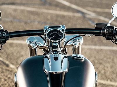 2017 Harley-Davidson Breakout - Photo 16