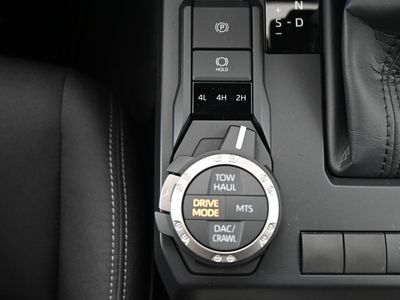 2025 Toyota Tacoma TRD Off-Road Truck Double Cab - Photo 11