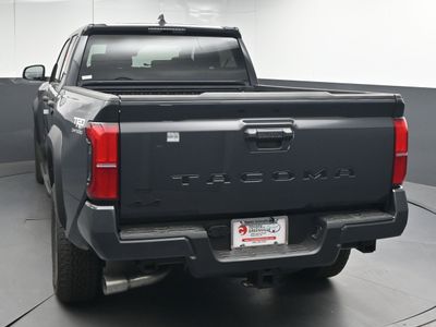 2025 Toyota Tacoma TRD Off-Road Truck Double Cab - Photo 6