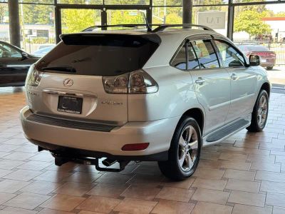 2004 Lexus RX 330 — rear three-quarter view