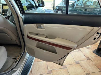 2004 Lexus RX 330 — photo 21 view