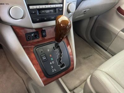 2004 Lexus RX 330 — photo 16 view