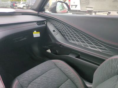 2026 Dodge Charger — photo 16 view