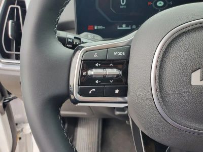 2025 Kia Sorento — photo 18 view