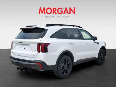 2025 Kia Sorento — engine compartment view