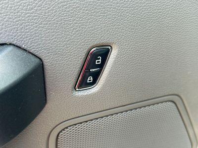 2017 Ford F-150 - Photo 9