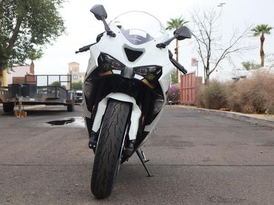 2026 Kawasaki Ninja ZX-6R - Photo 3