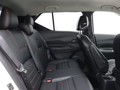 2019 Nissan Kicks - Photo 36