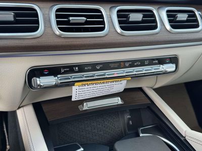2026 Mercedes-Benz GLE — photo 28 view