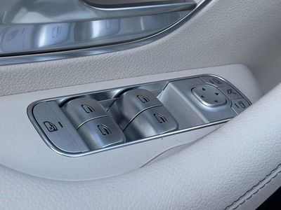 2026 Mercedes-Benz GLE — photo 18 view
