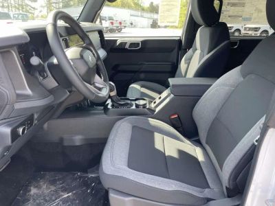 2026 Ford Bronco — photo 14 view