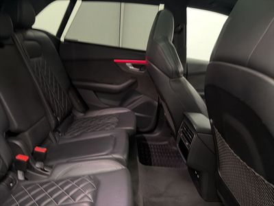 2021 Audi SQ8 - Photo 28