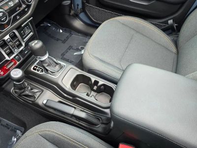 2025 Jeep Wrangler — photo 24 view