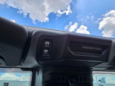 2025 Jeep Wrangler — photo 28 view