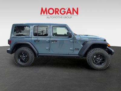 2025 Jeep Wrangler — photo 7 view