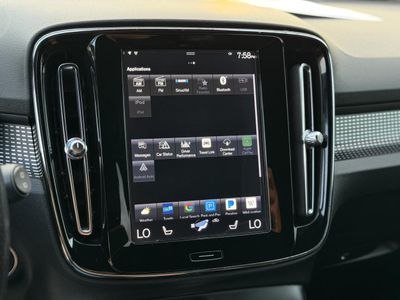 2019 Volvo XC40 - Photo 28