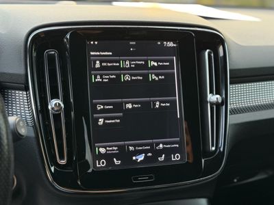 2019 Volvo XC40 - Photo 27