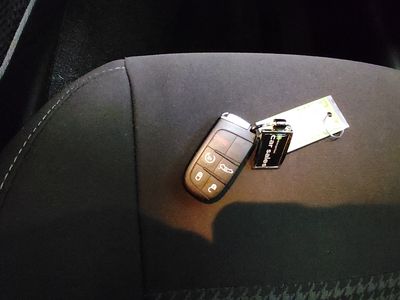 2022 Dodge Challenger — photo 15 view