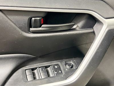 2024 Toyota RAV4 - Photo 14