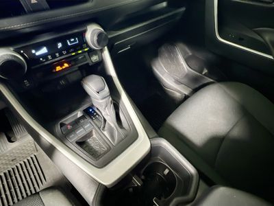 2024 Toyota RAV4 - Photo 21