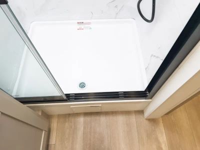 2027 Entegra VISION XL — photo 16 view