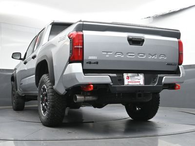 2025 Toyota Tacoma i-FORCE MAX TRD Off-Road i-FORCE MAX Truck Double Cab — photo 22 view