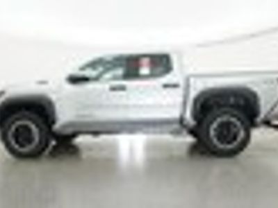 2025 Toyota Tacoma i-FORCE MAX TRD Off-Road i-FORCE MAX Truck Double Cab — photo 40 view
